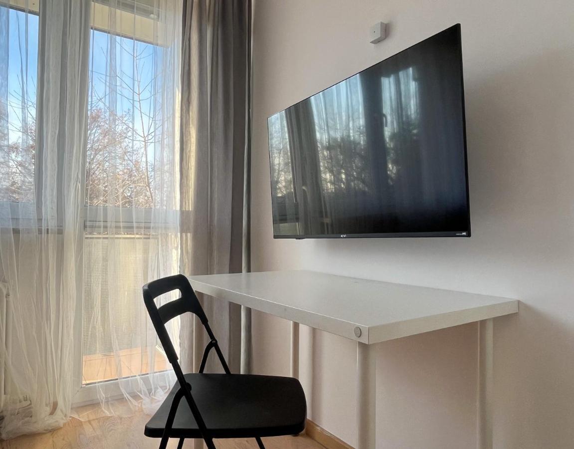 Shape&Color Premium Hostel Варшава Екстериор снимка