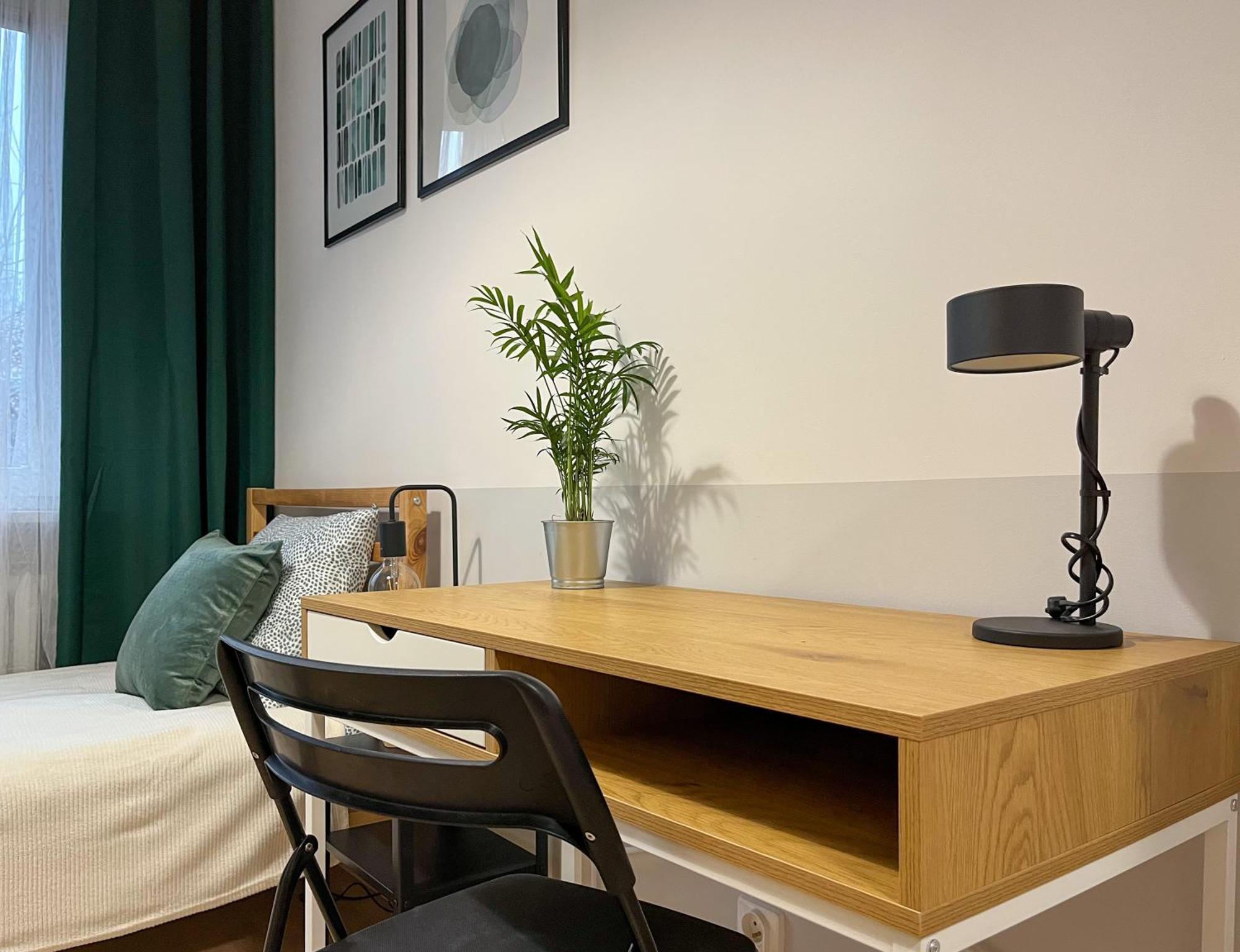 Shape&Color Premium Hostel Варшава Екстериор снимка